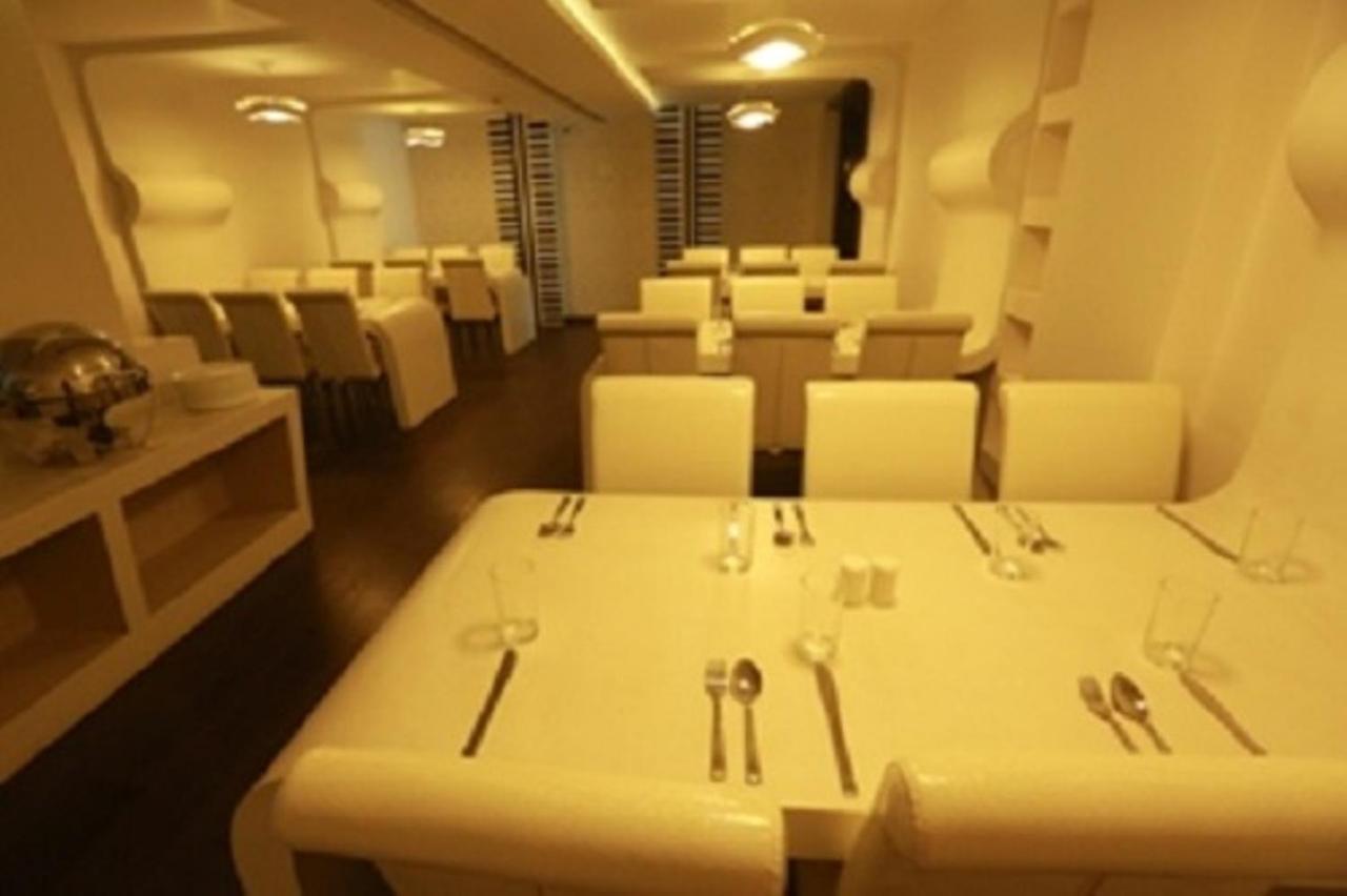 شيناي Hotel M Grand المظهر الخارجي الصورة